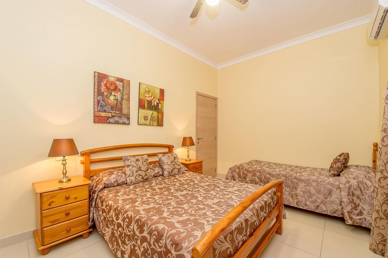 Marsalforn Electra Guesthouse מראה חיצוני תמונה